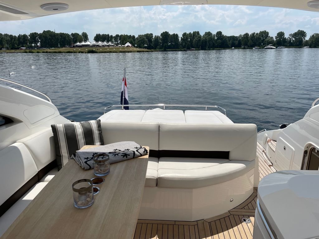 Princess V45 Open