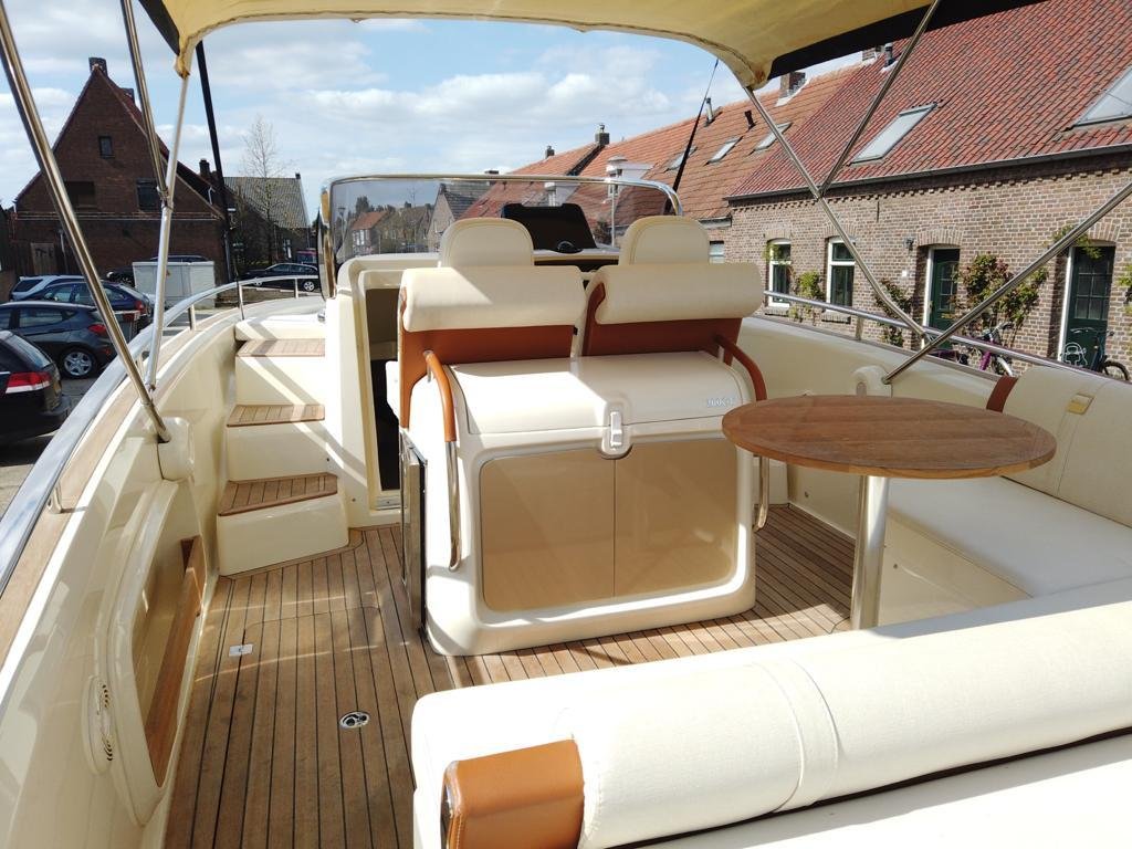 Invictus 280 GT