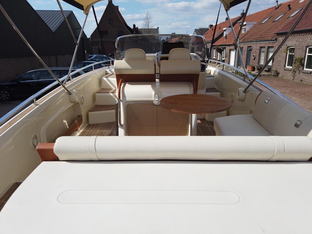Invictus 280 GT