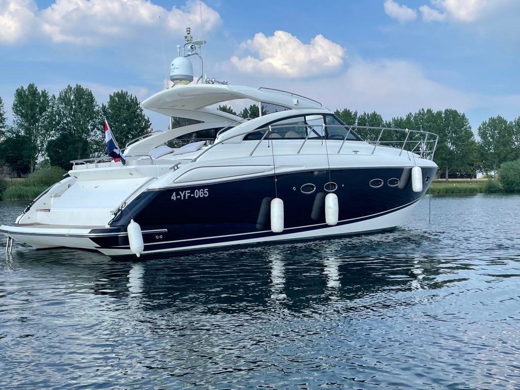 Princess V45 Open