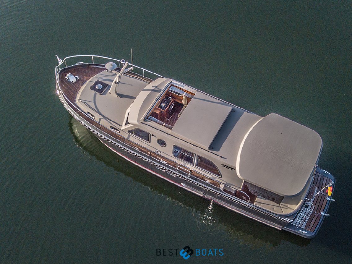 Linssen Grand Sturdy 36.9 Sedan Longtop