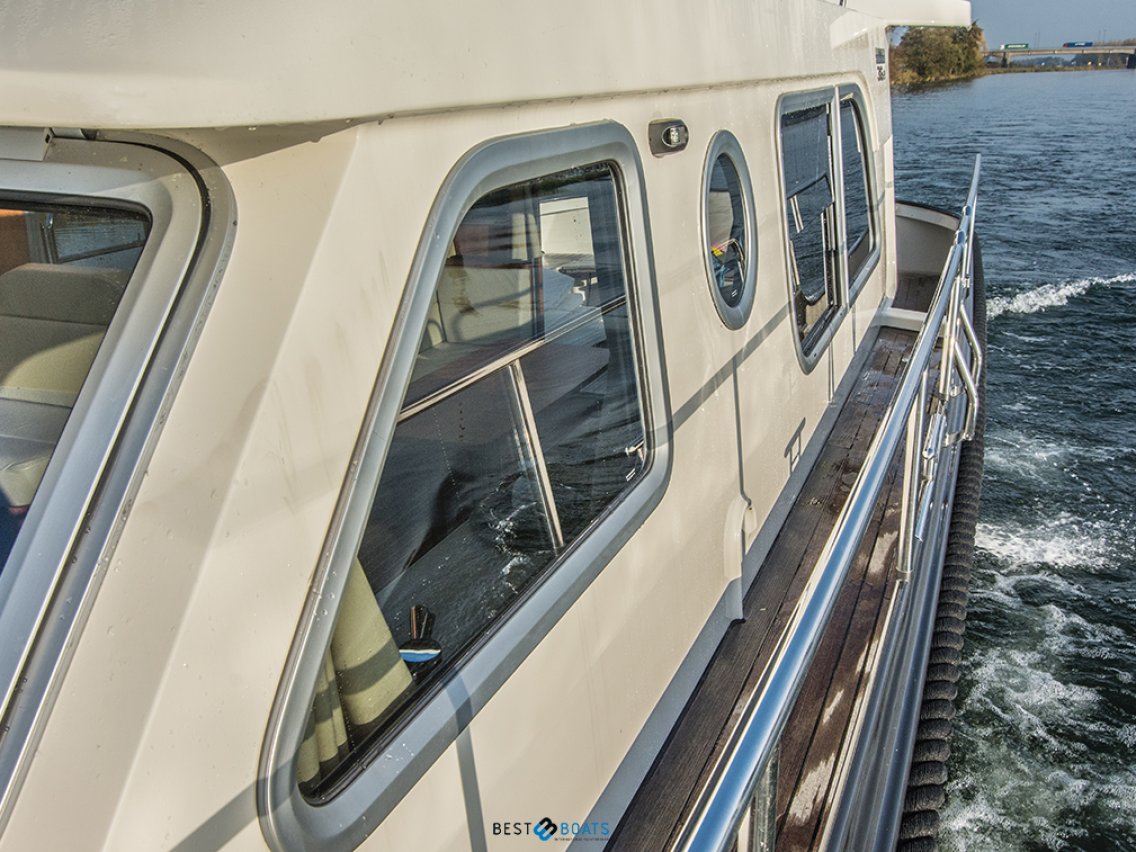 Linssen Grand Sturdy 36.9 Sedan Longtop