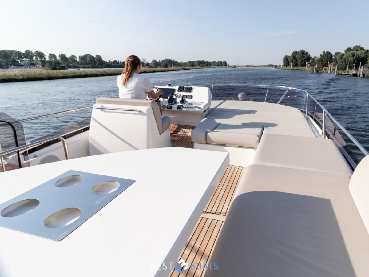 Prestige 460 FLY