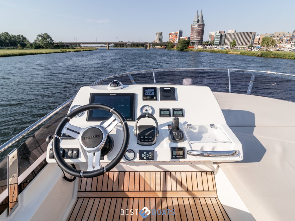 Prestige 460 FLY