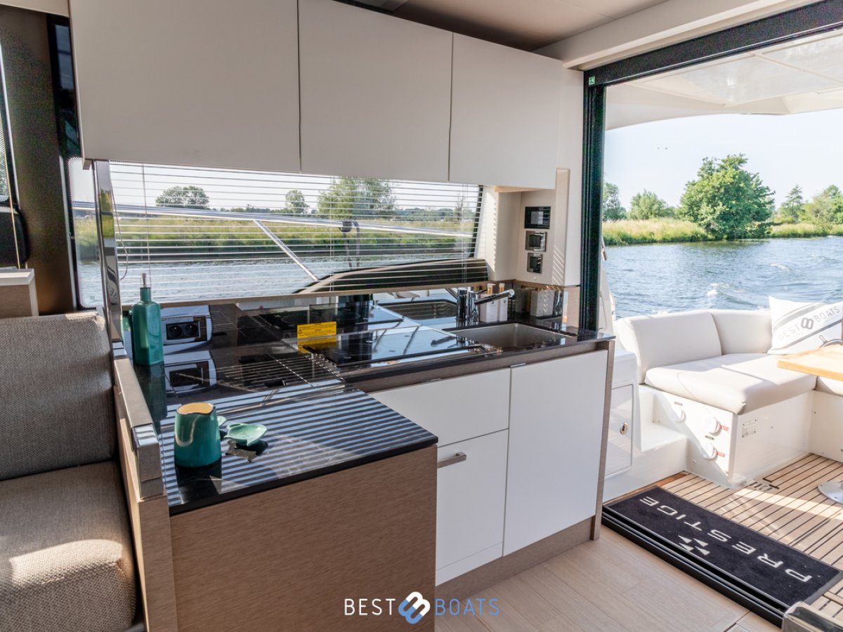 Prestige 460 FLY