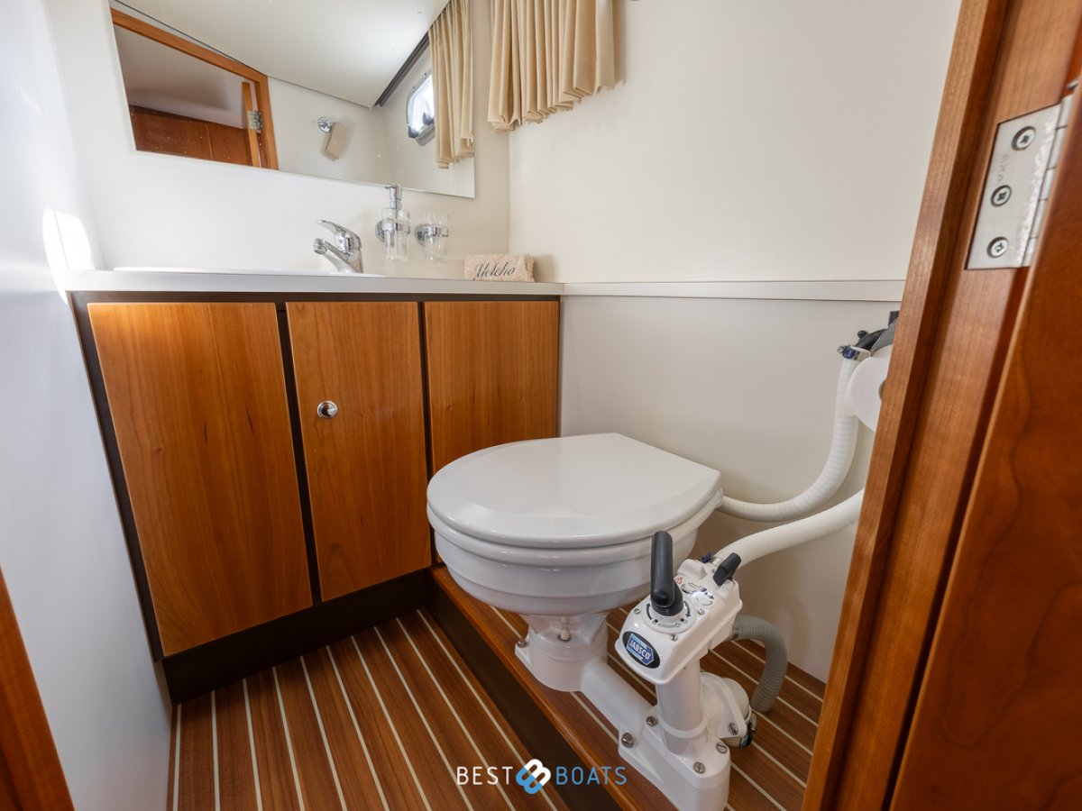 Linssen Grand Sturdy 34.9 AC