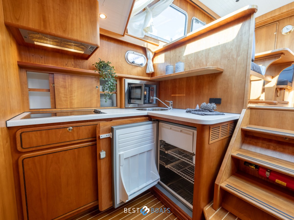Linssen Grand Sturdy 410 AC