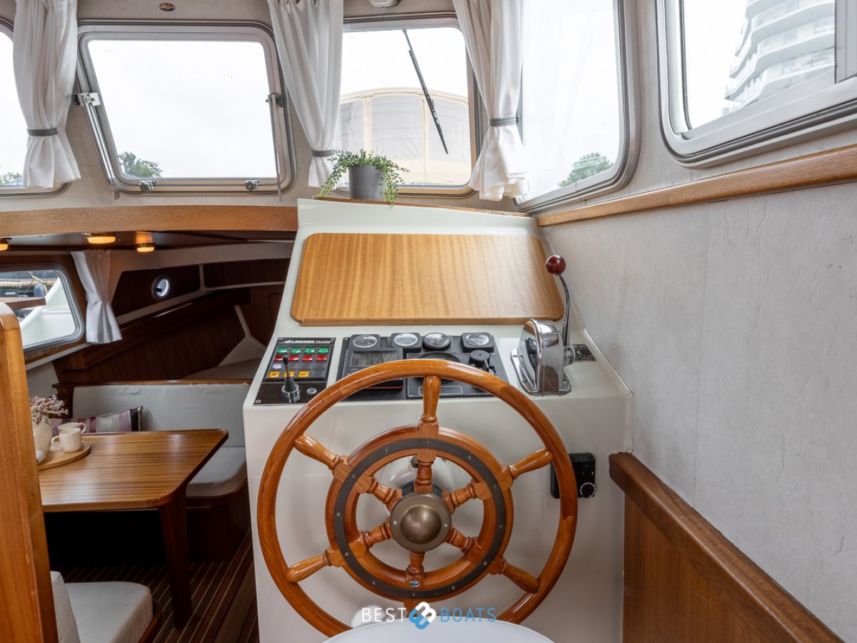 Linssen  Dutch Sturdy 260 OC