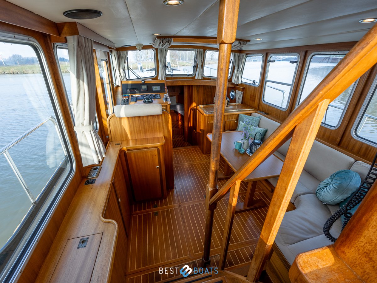 Linssen CLASSIC STURDY 400 AC