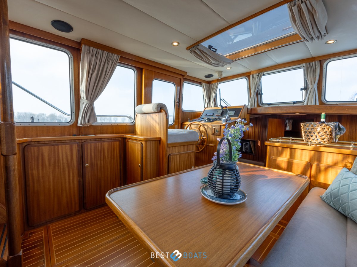 Linssen CLASSIC STURDY 400 AC