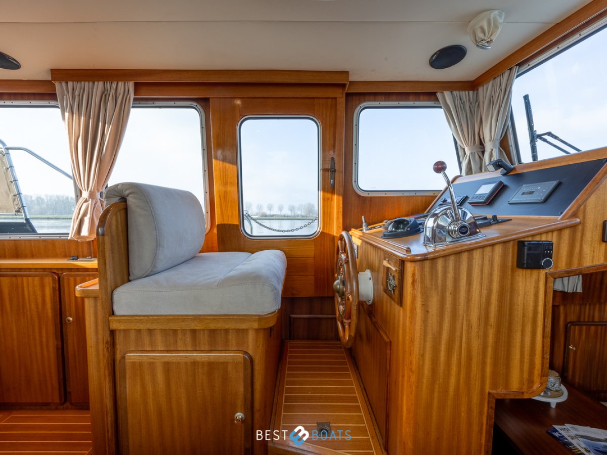 Linssen CLASSIC STURDY 400 AC