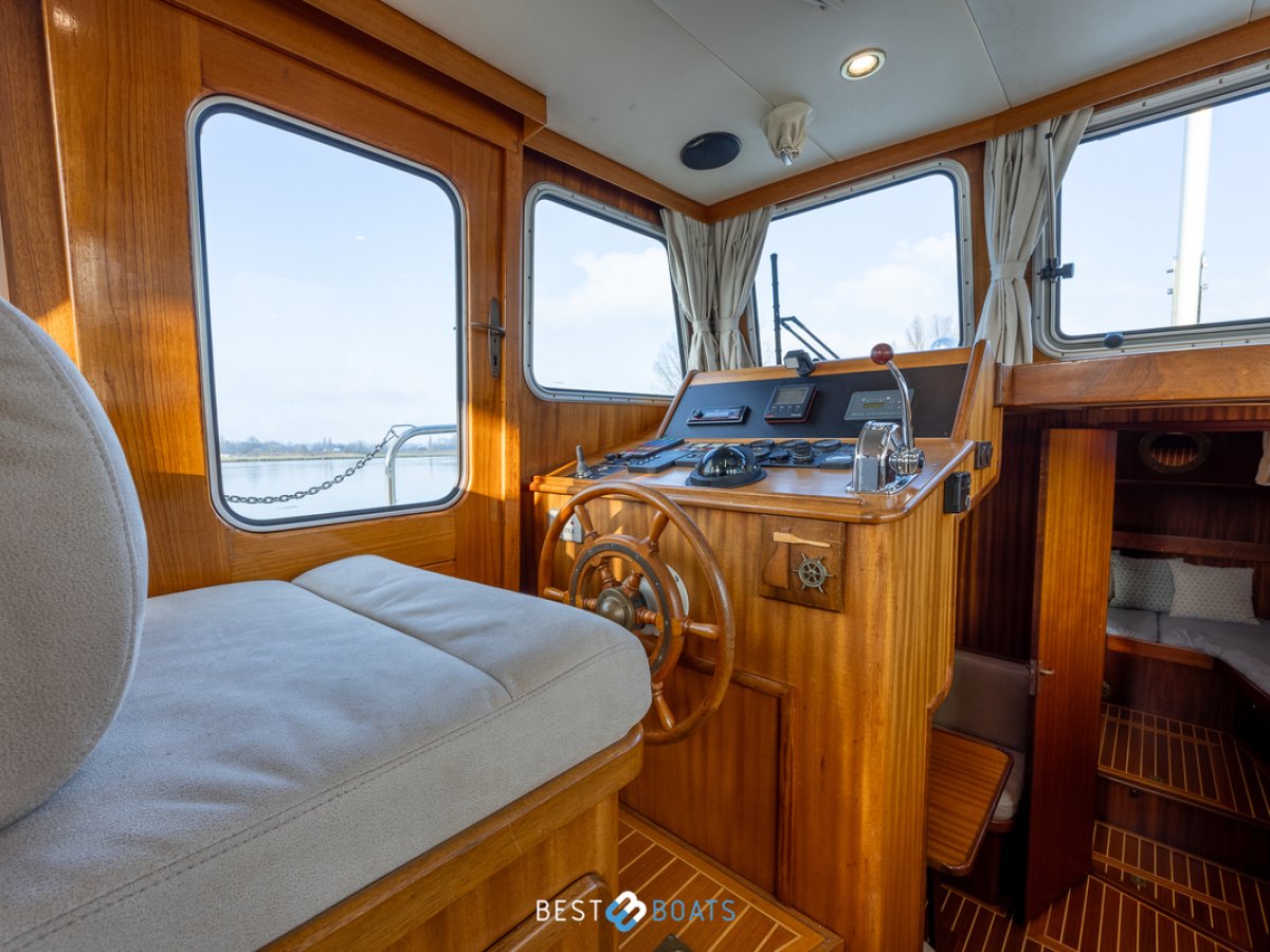 Linssen CLASSIC STURDY 400 AC