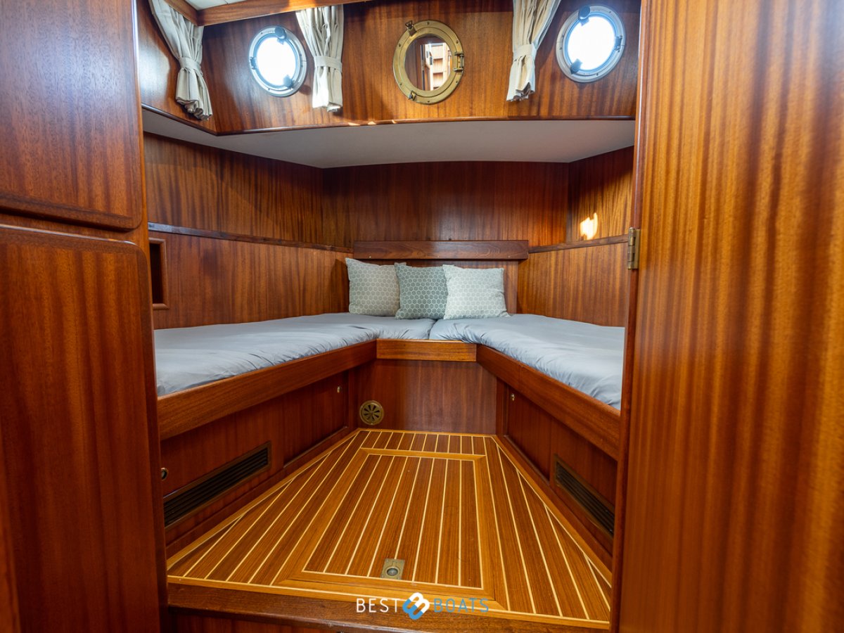Linssen CLASSIC STURDY 400 AC