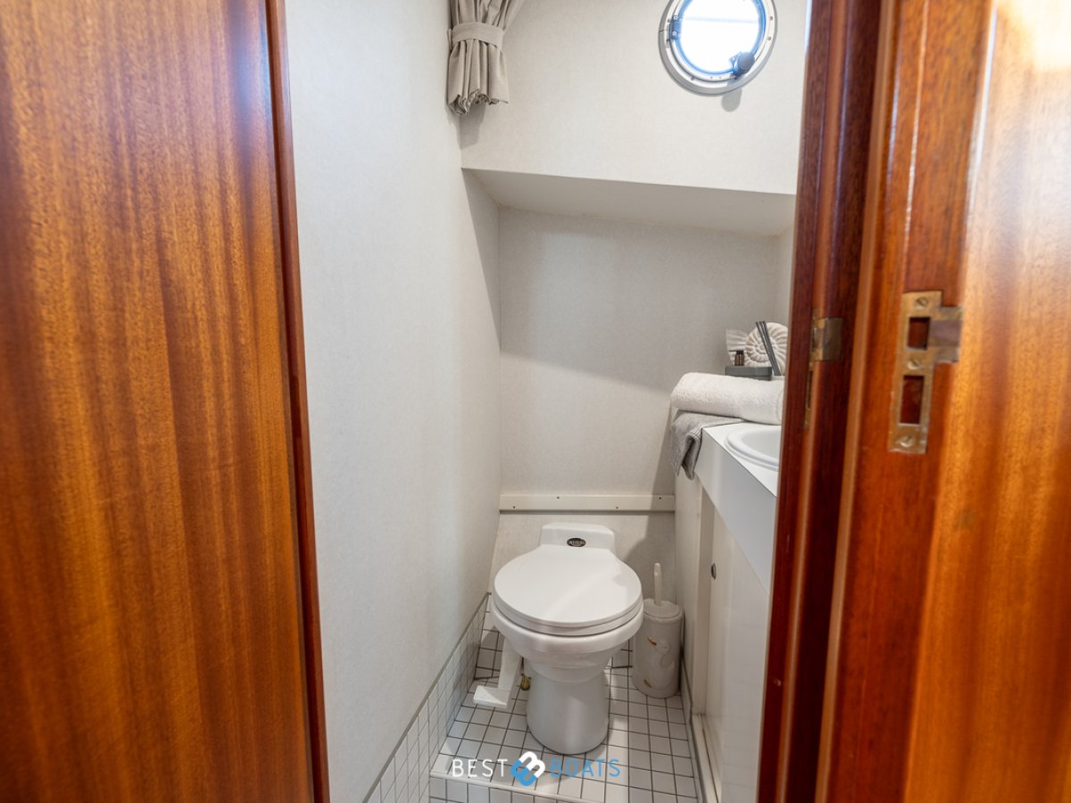Linssen CLASSIC STURDY 400 AC