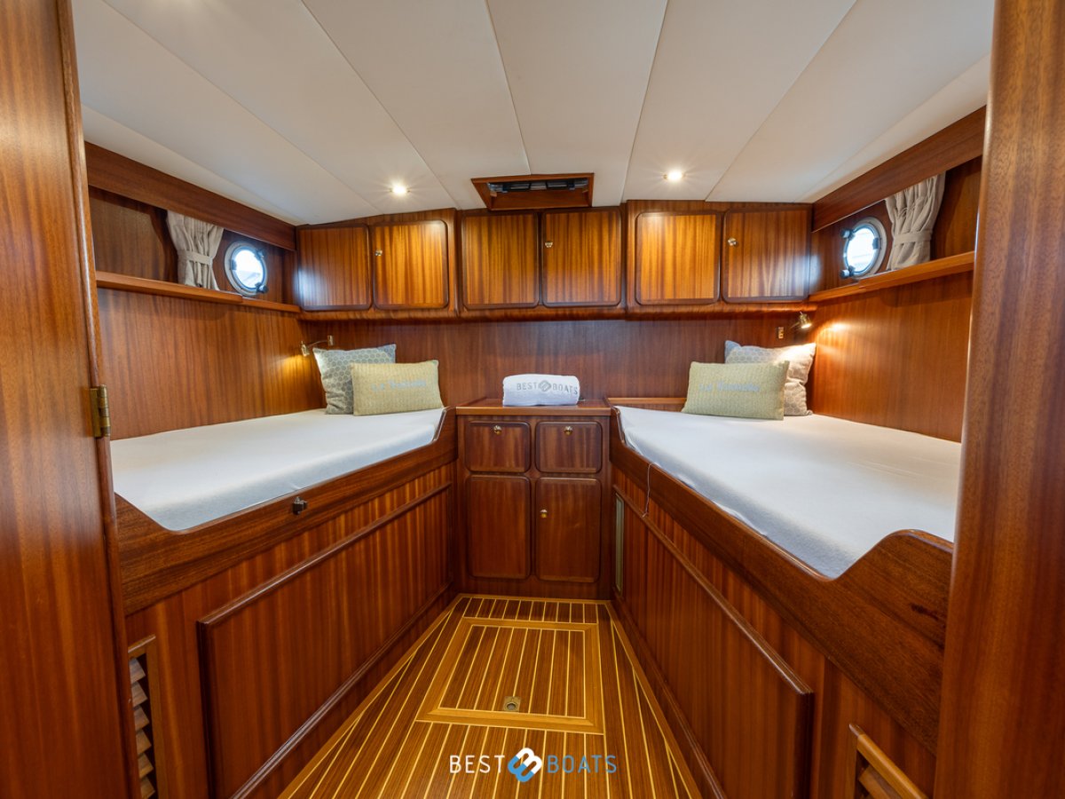 Linssen CLASSIC STURDY 400 AC