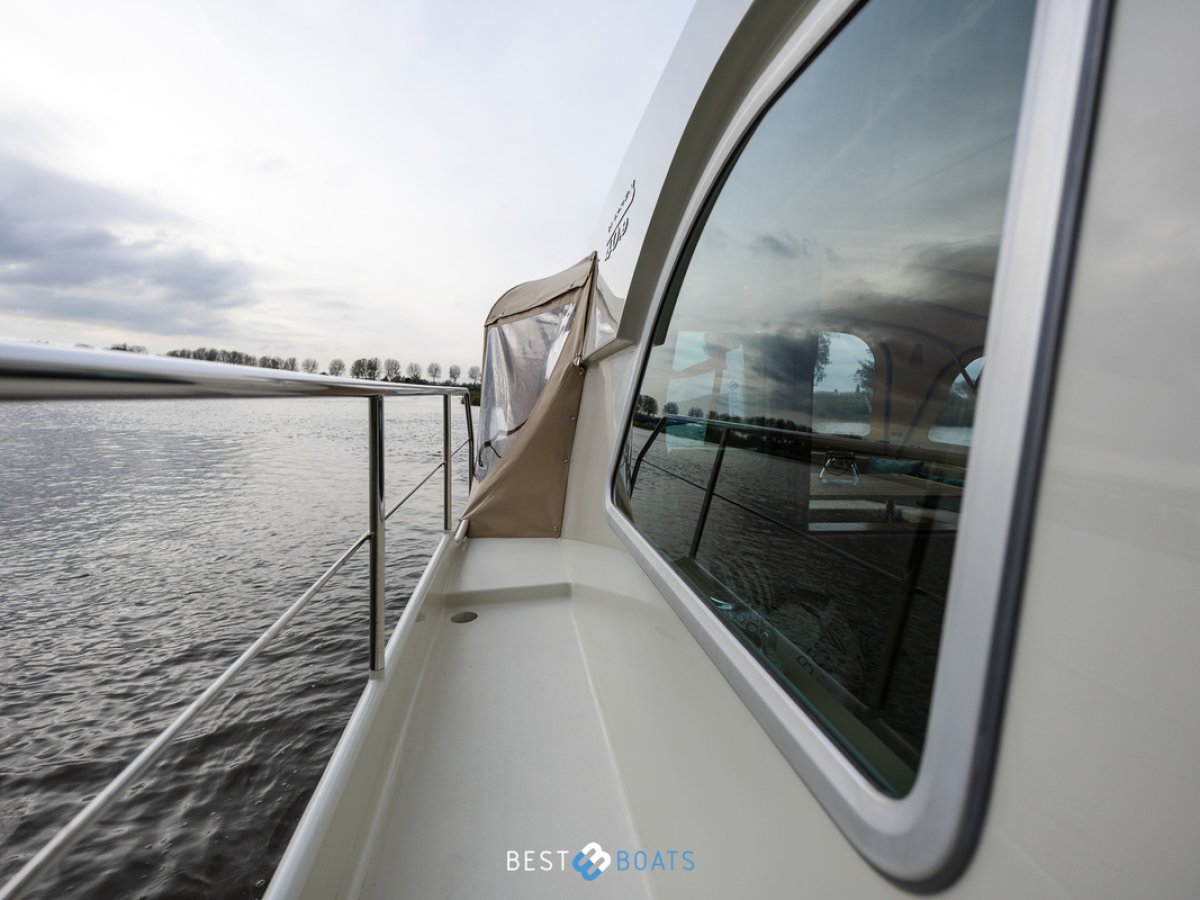 Linssen Grand Sturdy 40.9 Sedan