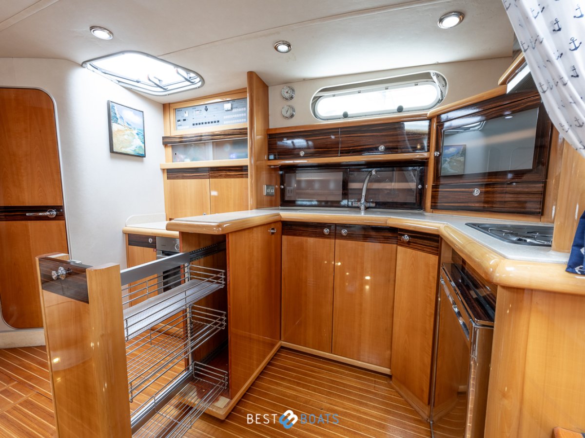 Sealine 380 Ambassador