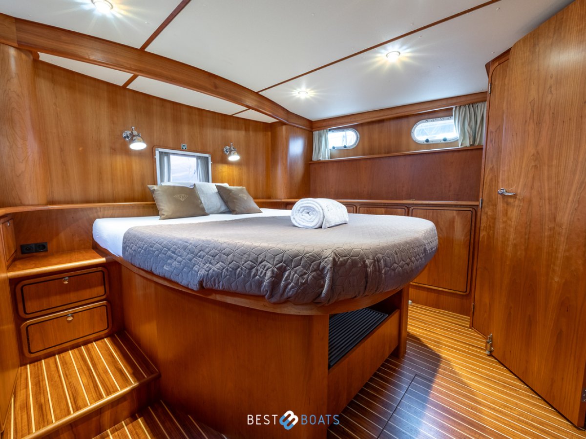 Linssen Grand Sturdy 430 AC MKII Diamond