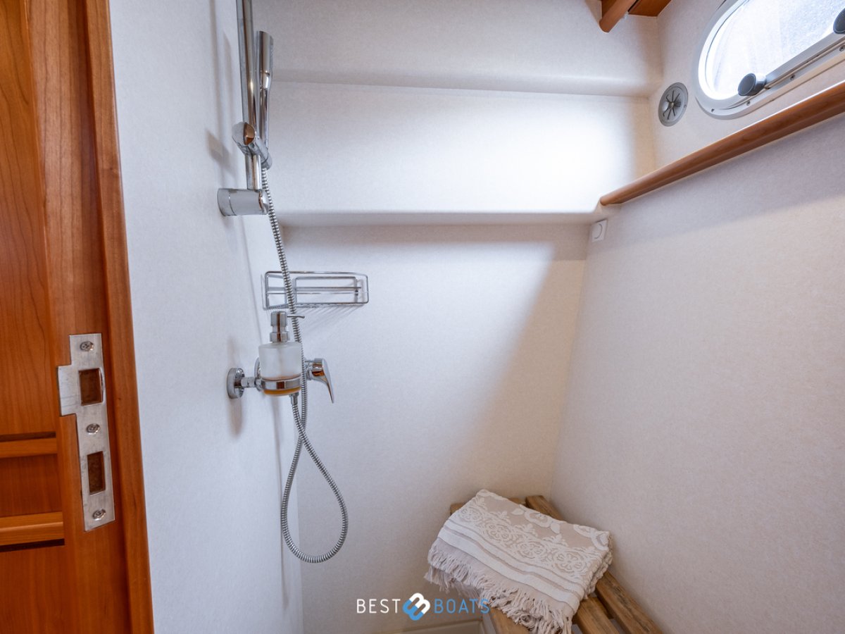 Linssen Grand Sturdy 430 AC MKII Diamond