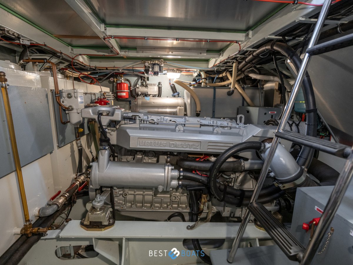 Linssen Grand Sturdy 430 AC MKII Diamond