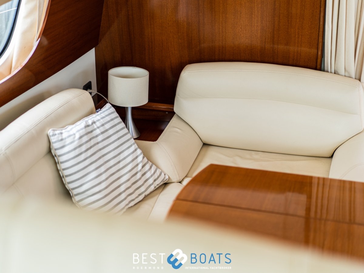 Jeanneau Prestige 42 Fly