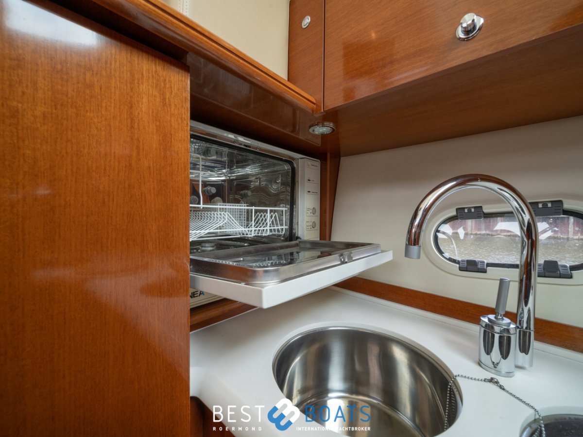 Jeanneau Prestige 42 Fly