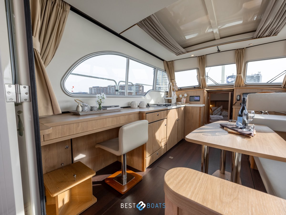 Linssen Grand Sturdy 30.0 Sedan Intero