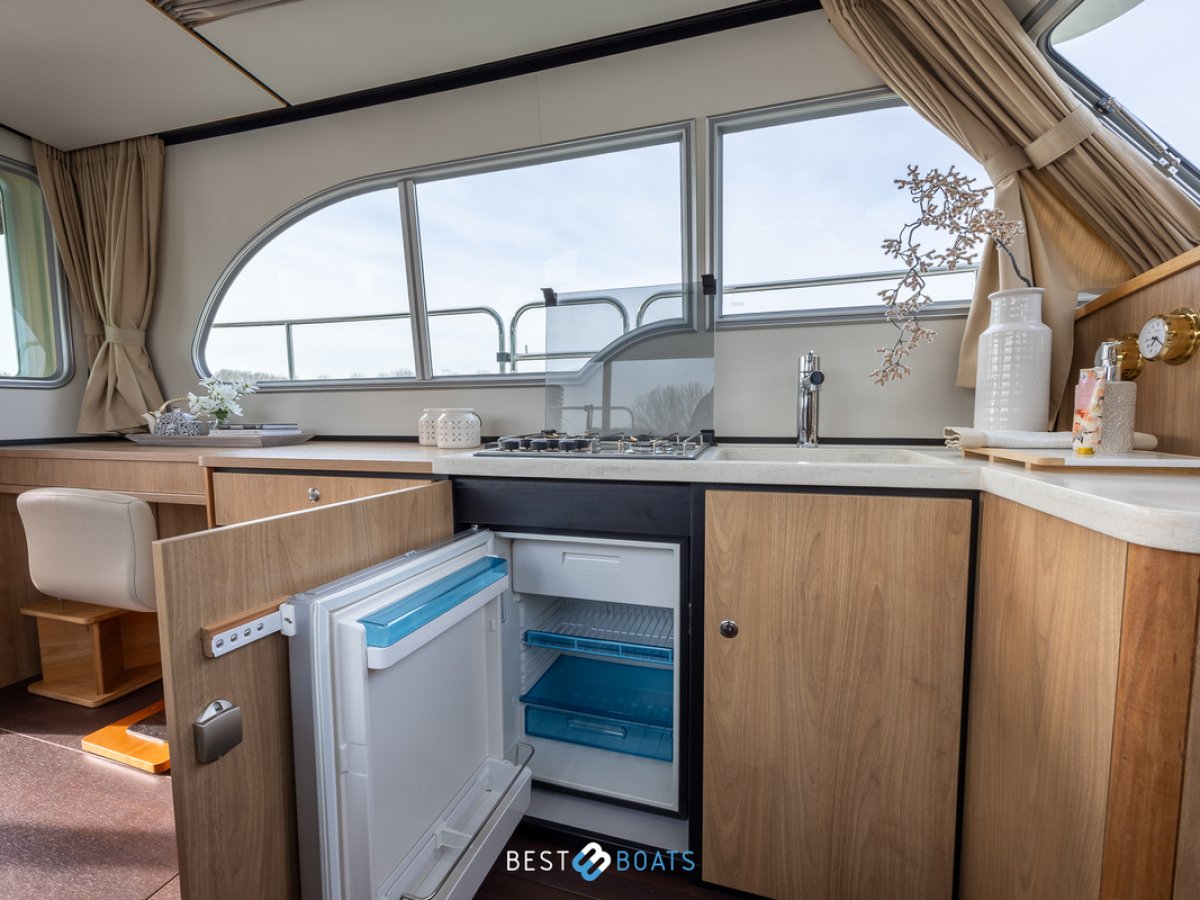 Linssen Grand Sturdy 30.0 Sedan Intero
