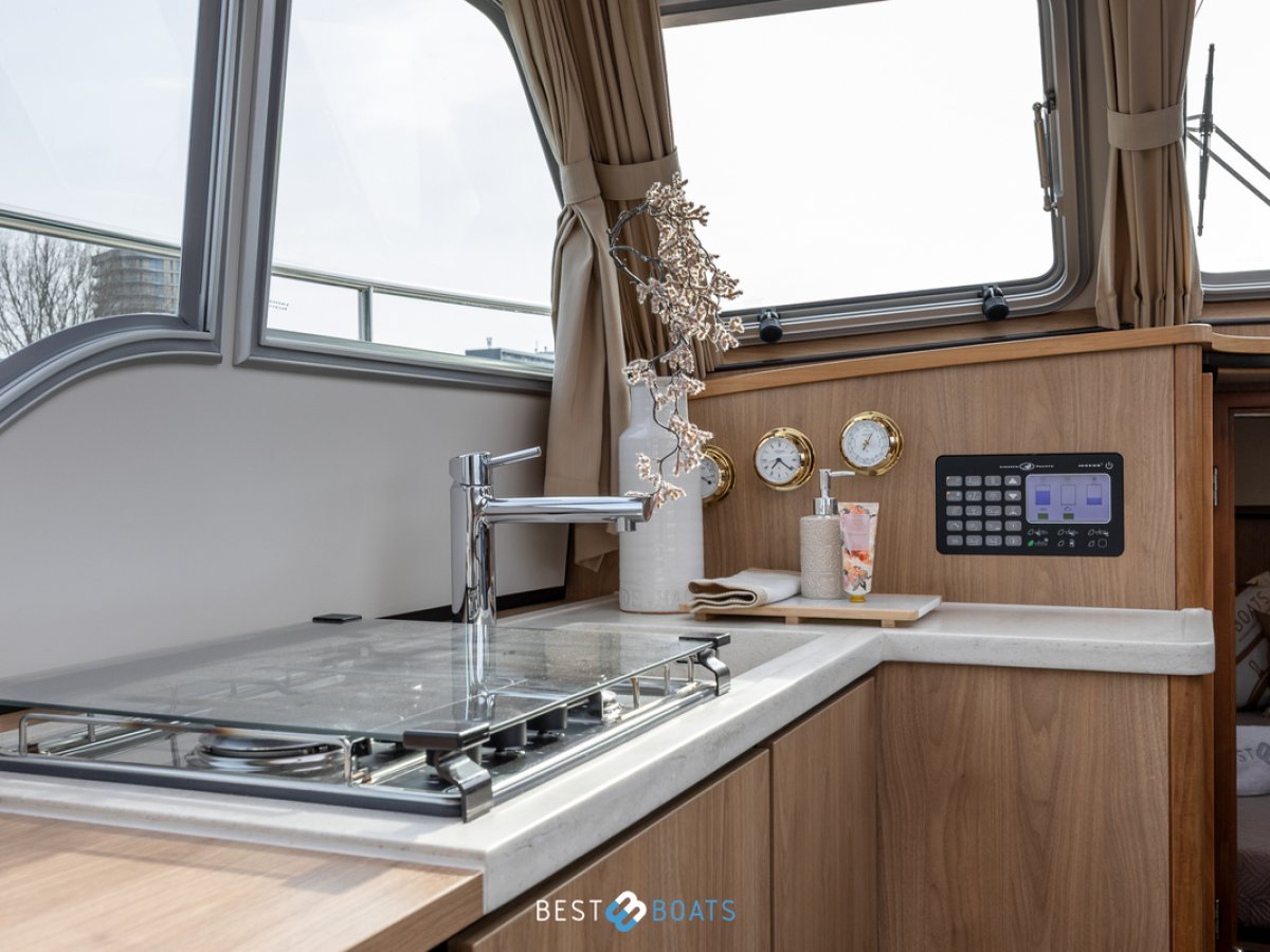 Linssen Grand Sturdy 30.0 Sedan Intero