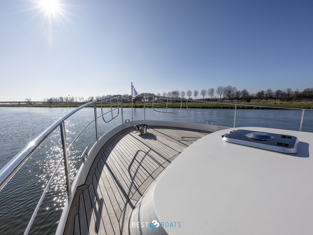 Linssen Grand Sturdy 40.0 AC