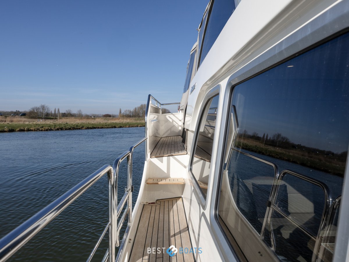 Linssen Grand Sturdy 40.0 AC