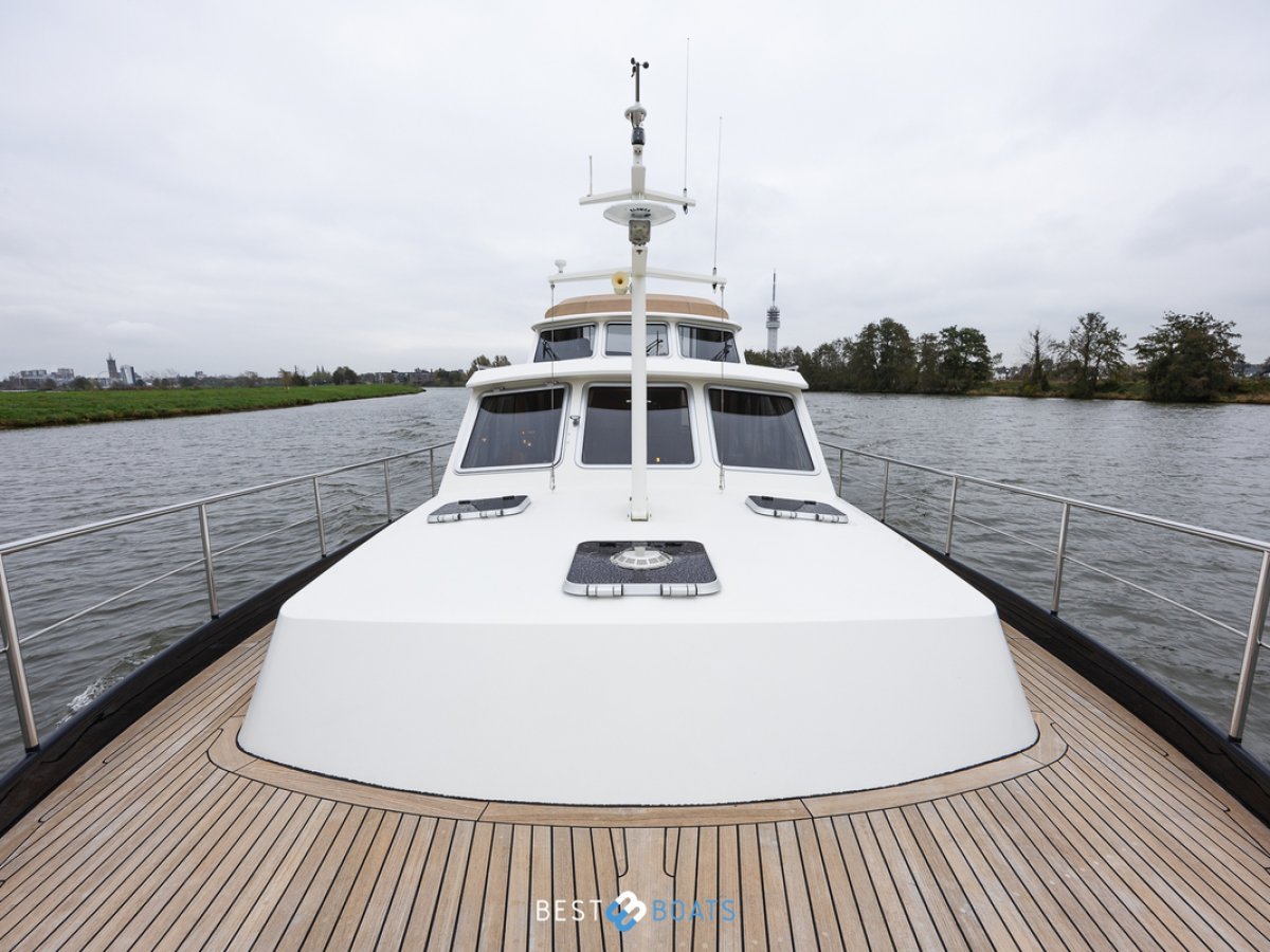 Linssen Grand Sturdy 410 AC Variotop