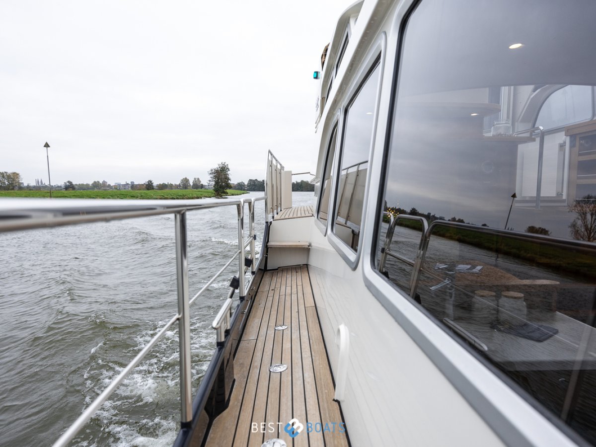 Linssen Grand Sturdy 410 AC Variotop