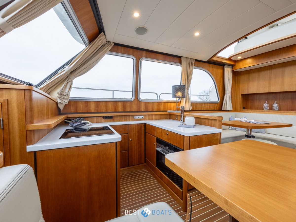 Linssen Grand Sturdy 410 AC Variotop