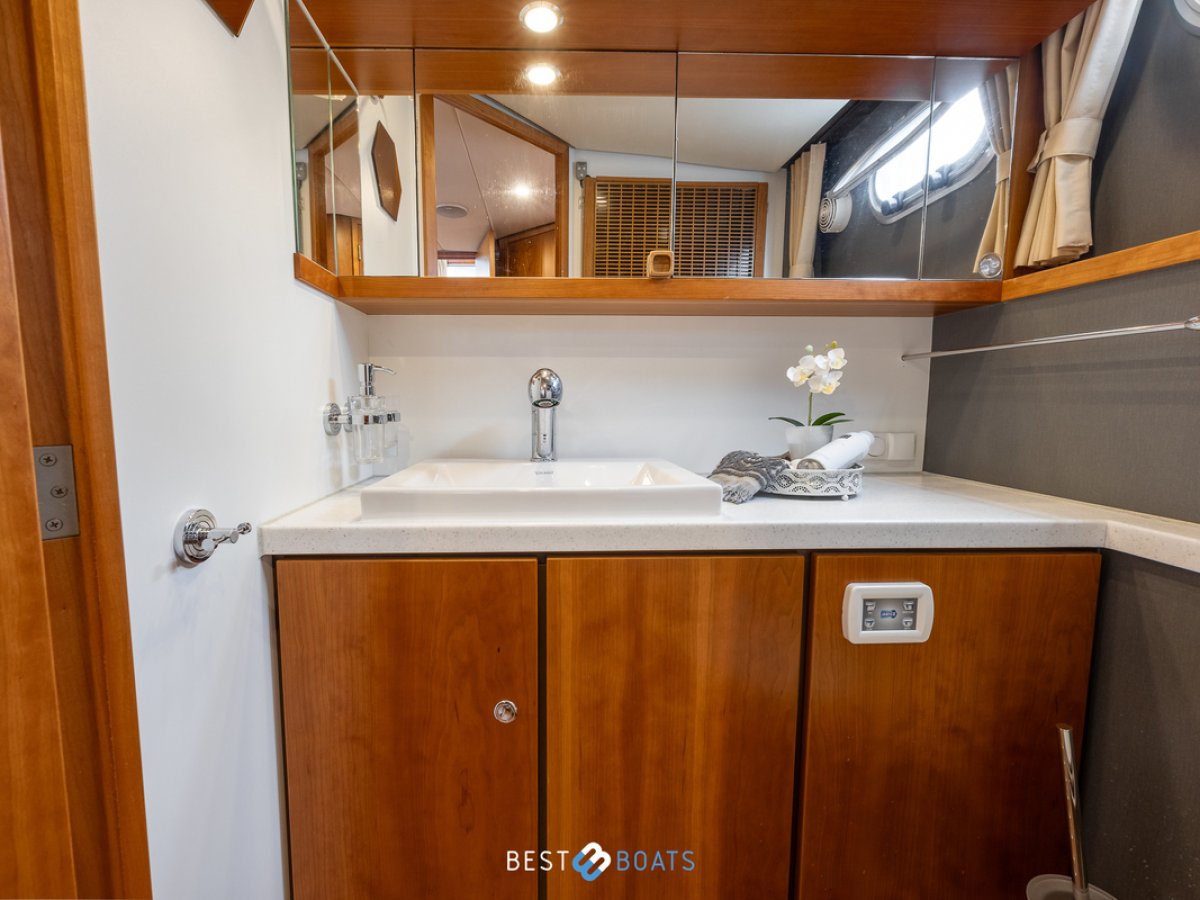Linssen Grand Sturdy 410 AC Variotop