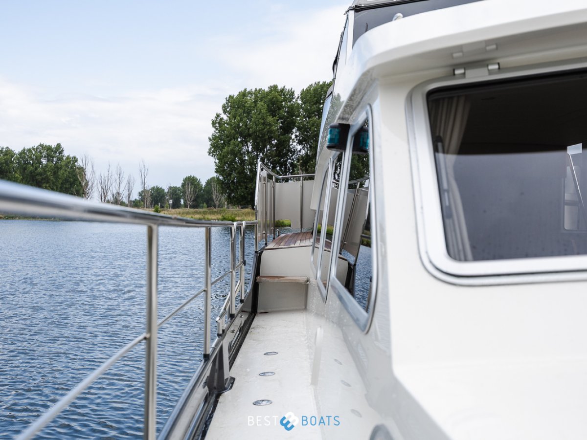 Linssen Grand Sturdy 40.9 AC