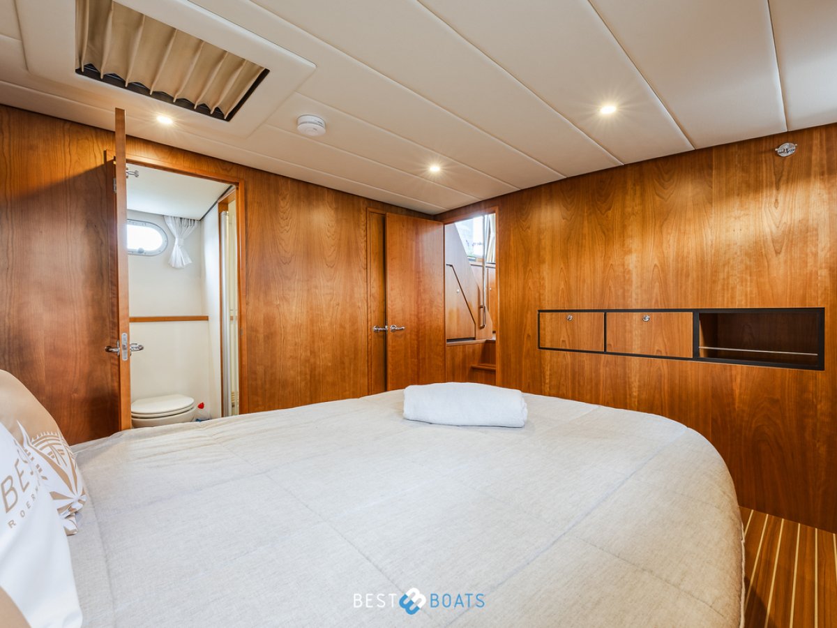 Linssen Grand Sturdy 40.9 AC