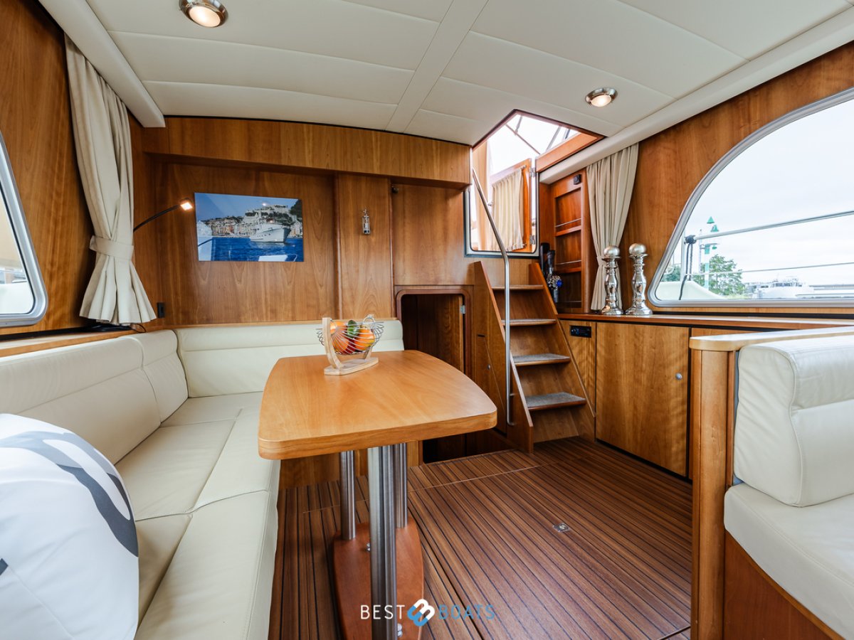 Linssen  Grand Sturdy 45.9 AC Twin