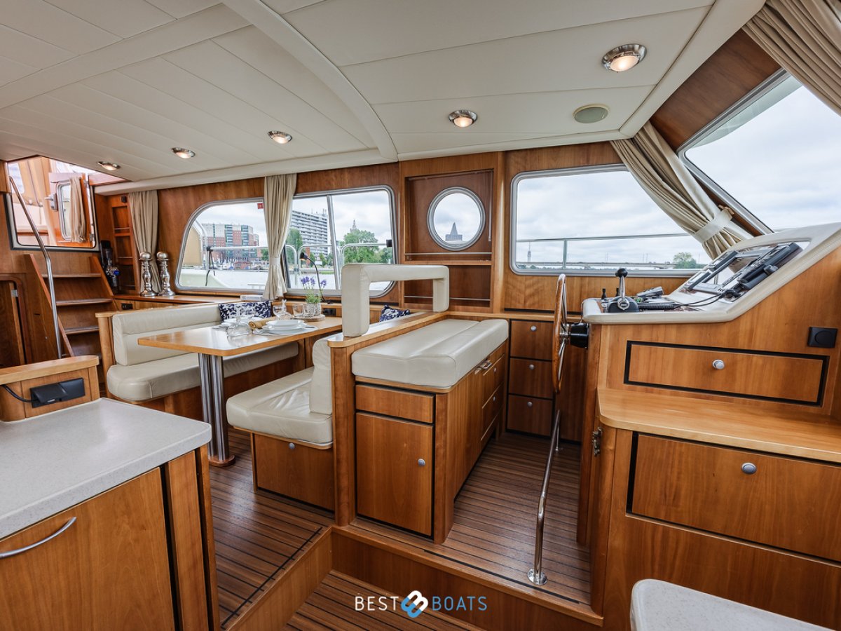 Linssen  Grand Sturdy 45.9 AC Twin