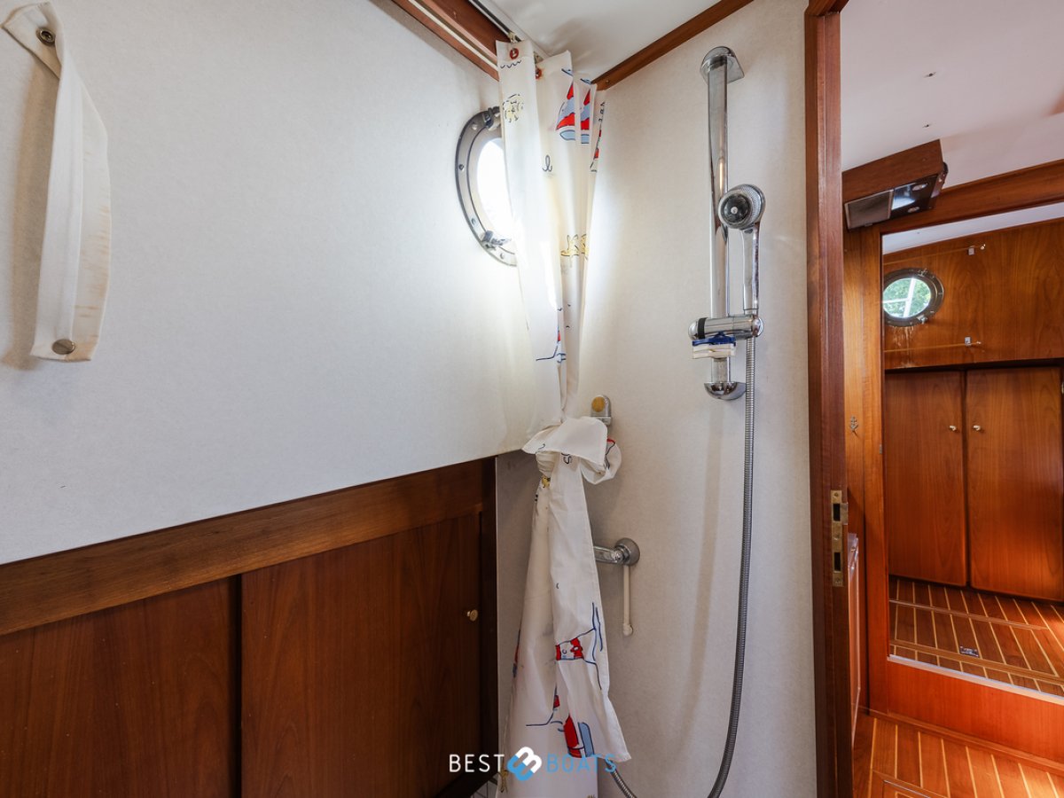Linssen St. Jozef 1050 AK 