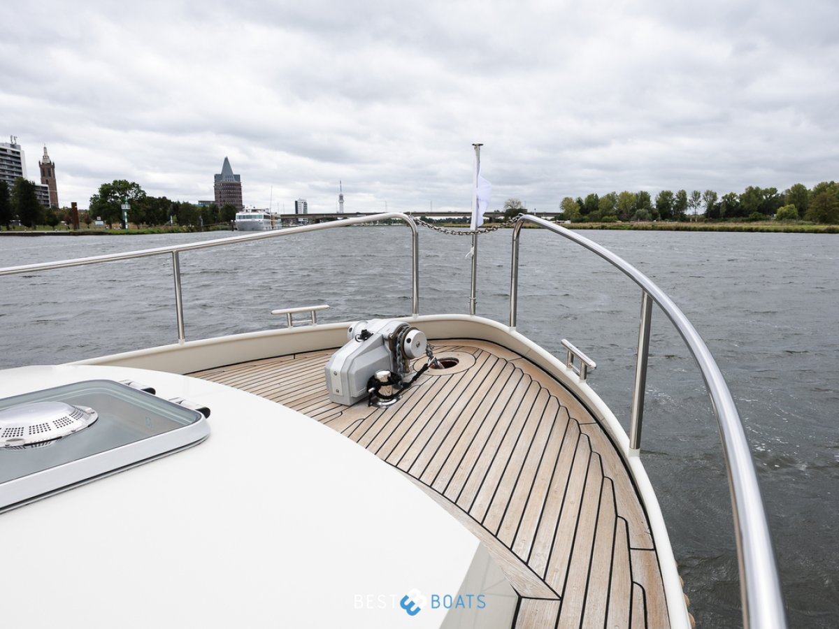 Linssen Grand Sturdy 34.9 AC