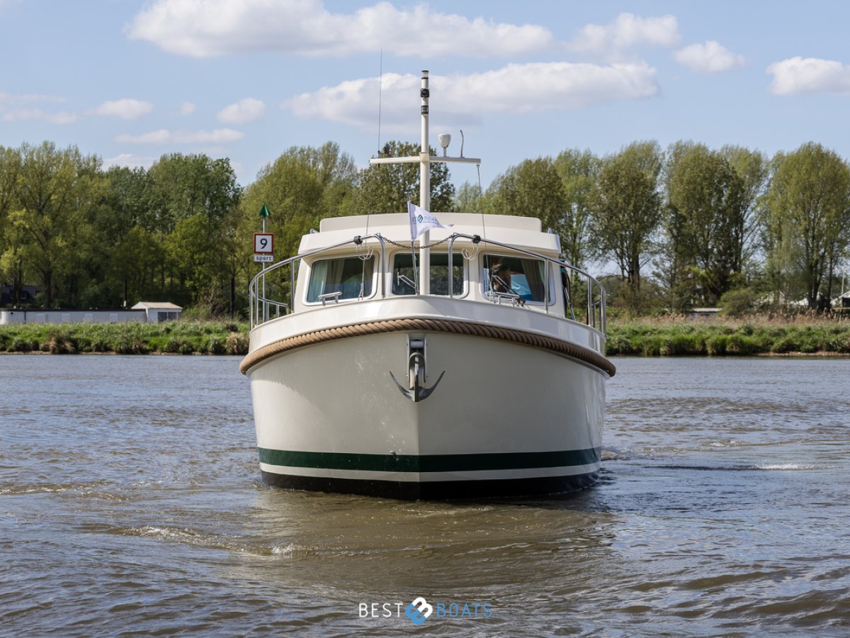 Linssen  Grand Sturdy 29.9 Sedan