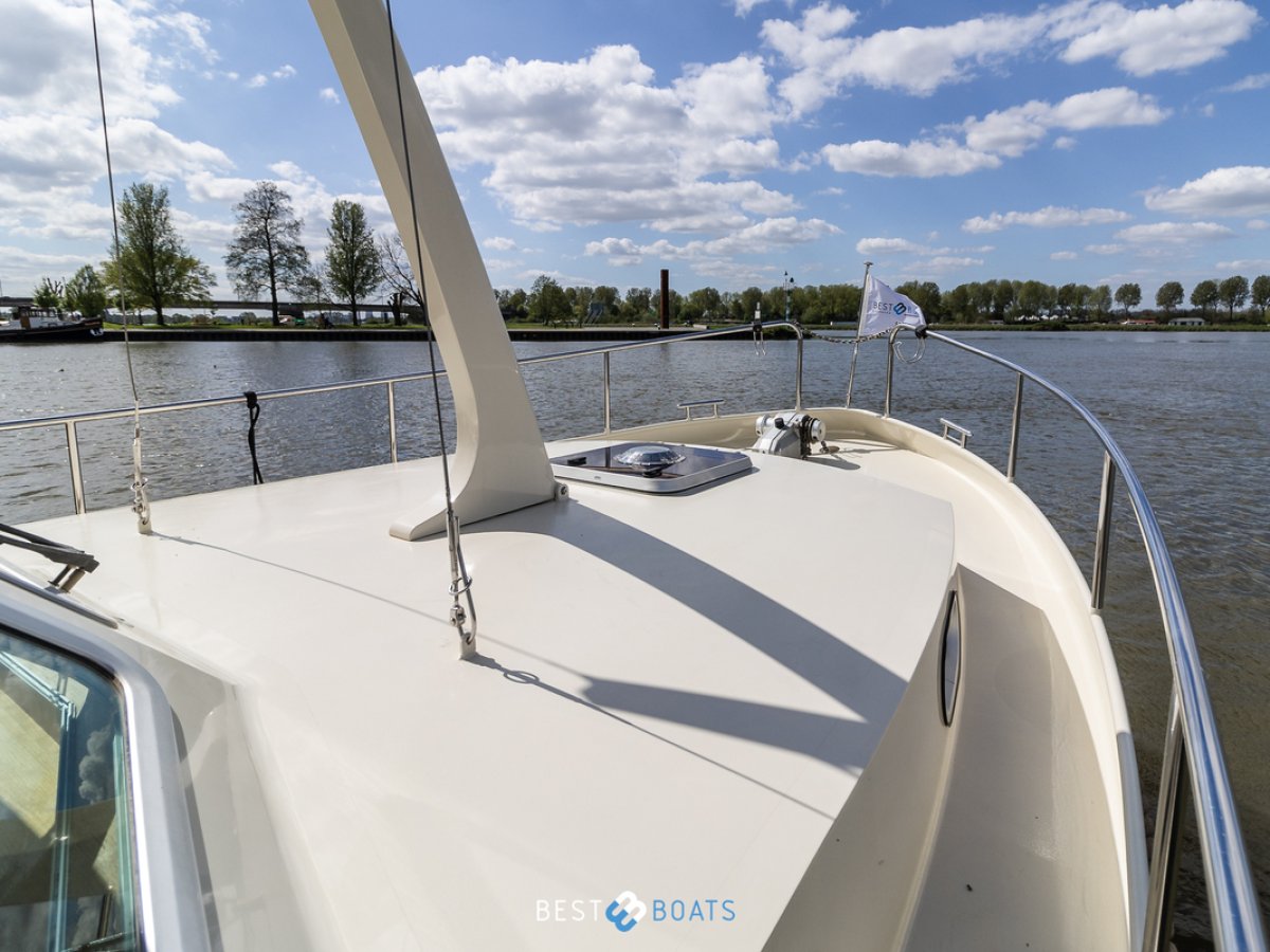 Linssen  Grand Sturdy 29.9 Sedan