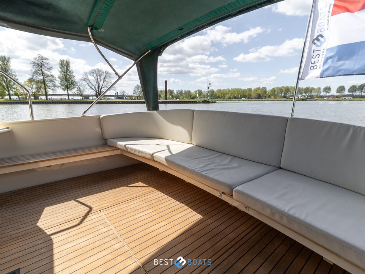 Linssen  Grand Sturdy 29.9 Sedan