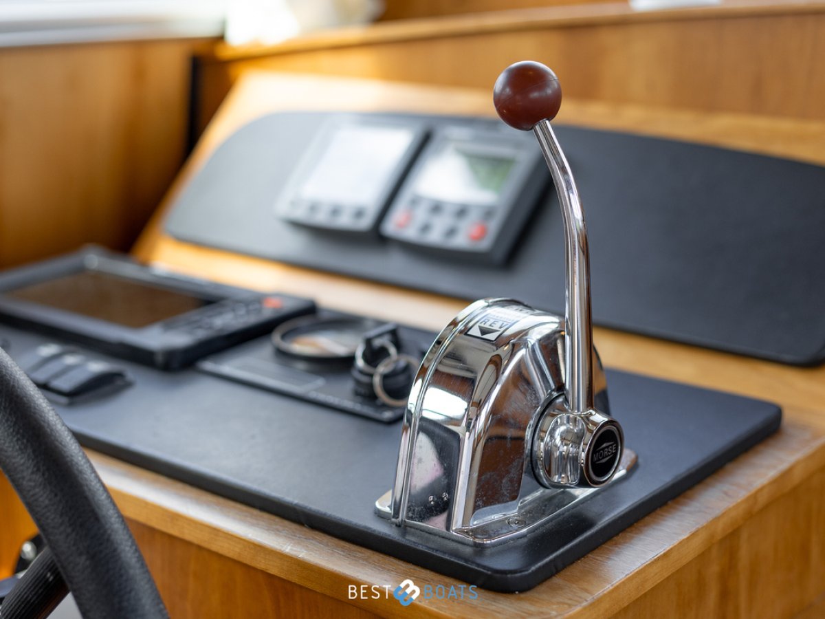 Linssen  Grand Sturdy 29.9 Sedan