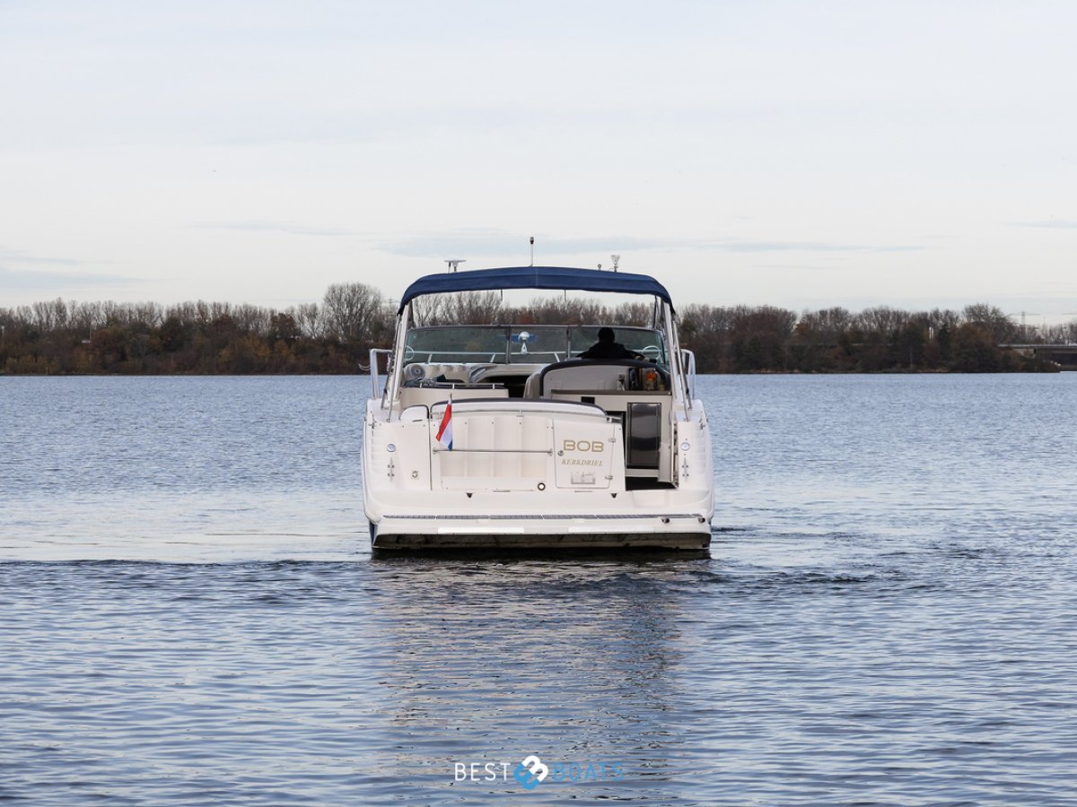 Rinker 342 Fiesta Vee