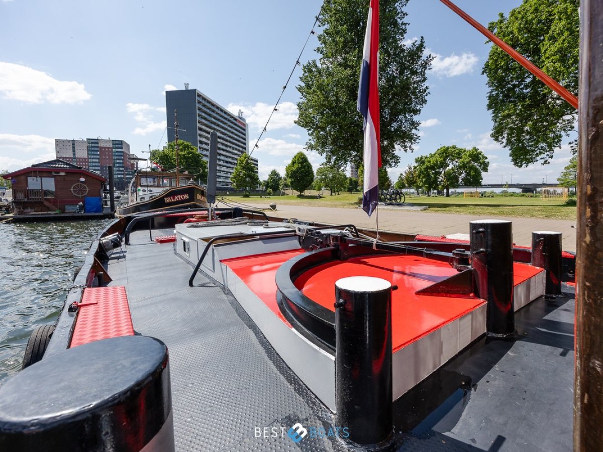 Sleepboot Limburgia