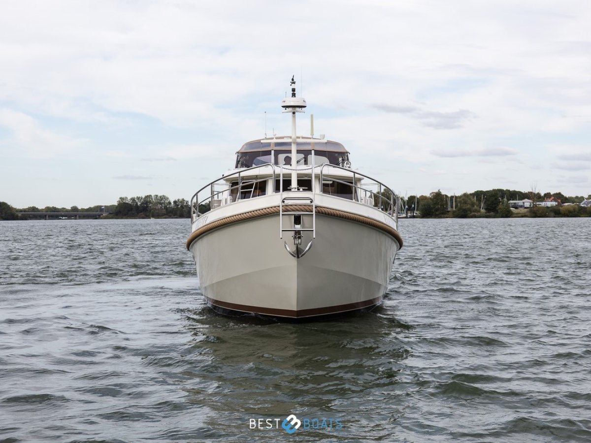 Linssen Grand Sturdy 470 AC Mark II Twin