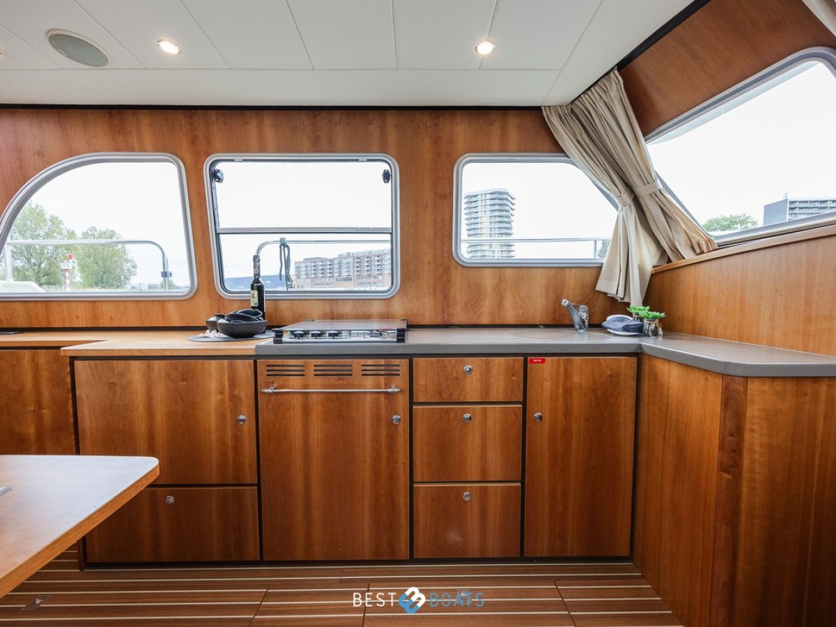 Linssen Grand Sturdy 34.9 AC
