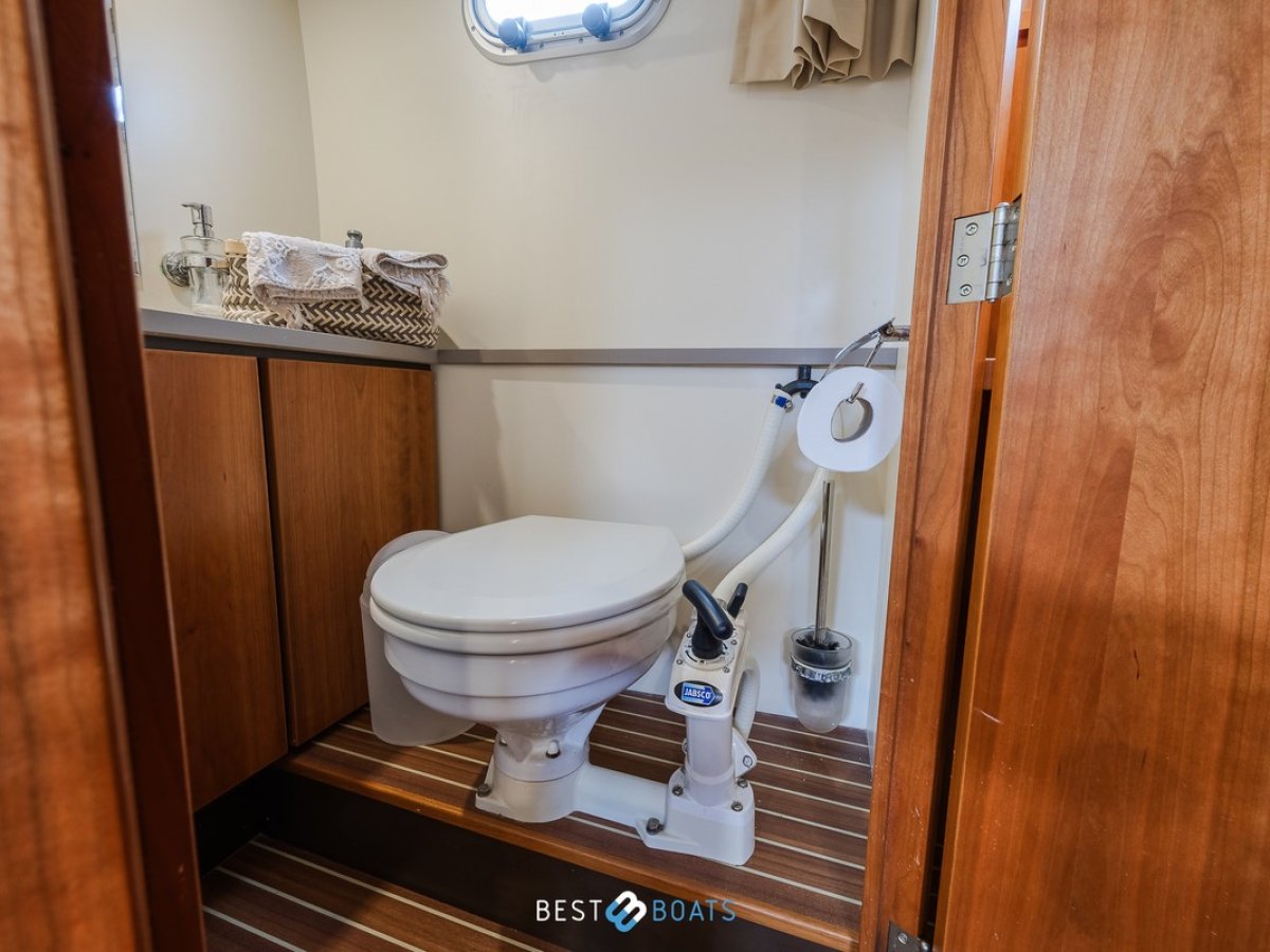 Linssen Grand Sturdy 34.9 AC